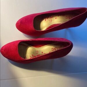 Hot pink Women's Shoes